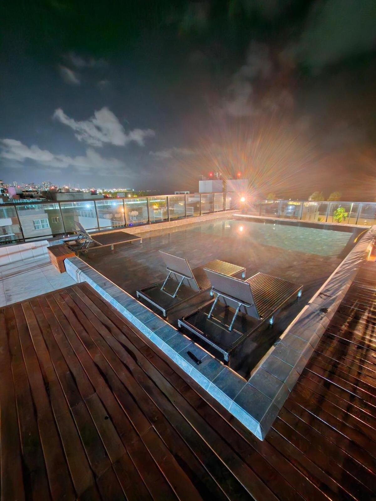 Melhores Flats - Excelente, Junto Ao Mar *